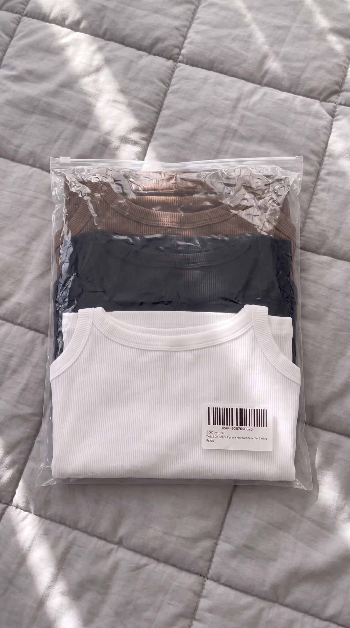 Roupas Embaladas no Saquinho